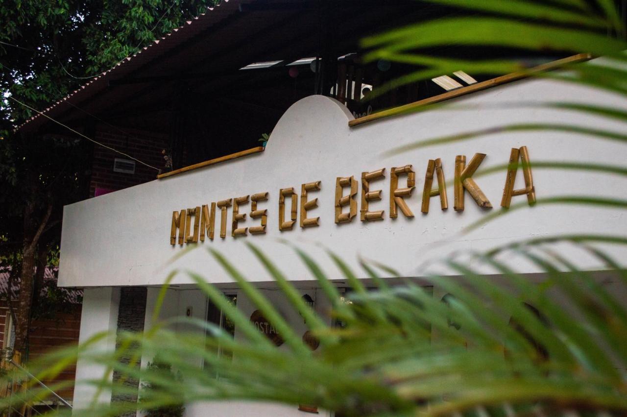 Montes De Beraka (Adults Only) Hotel Минка Екстериор снимка