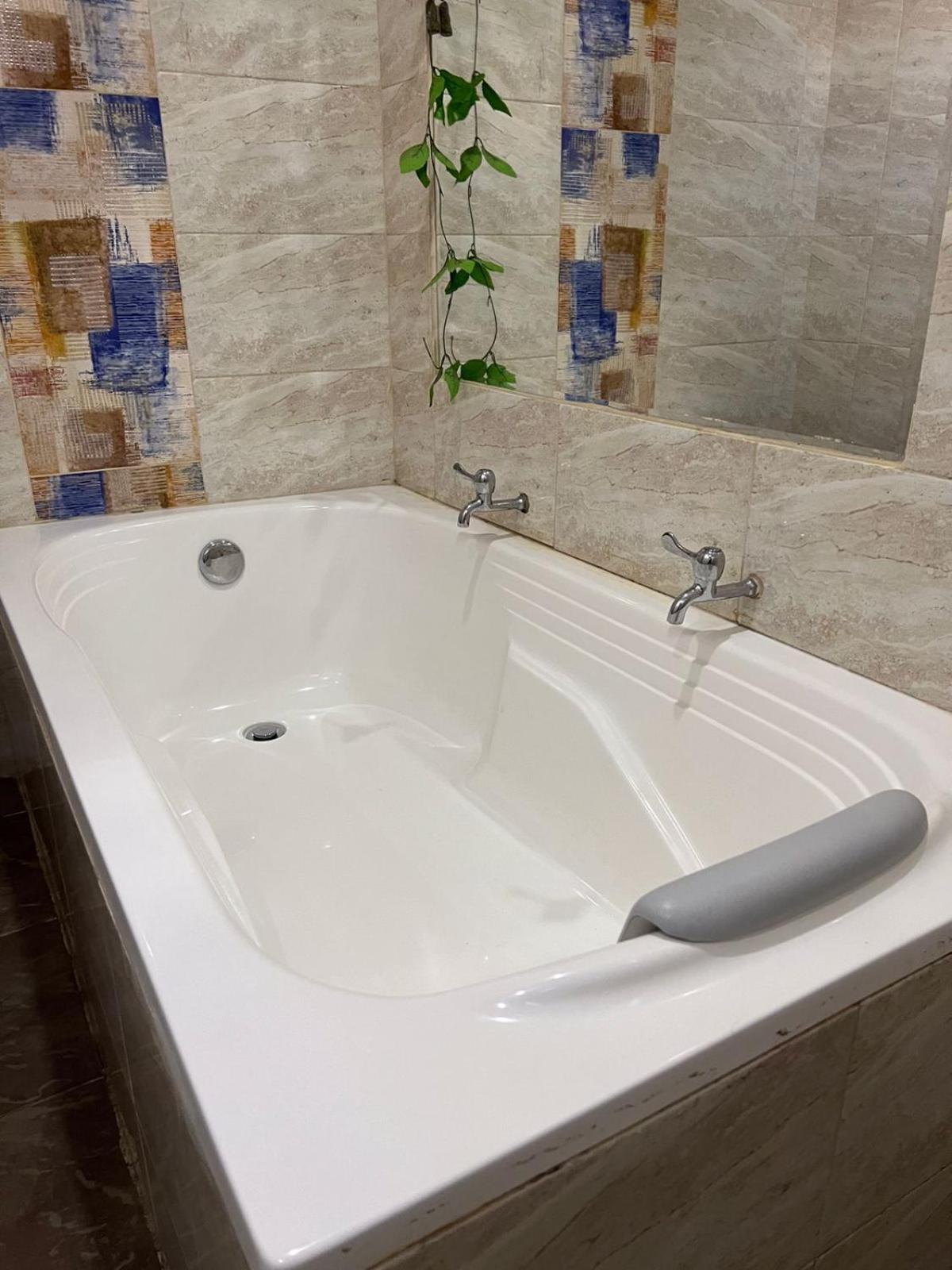 Montes De Beraka (Adults Only) Hotel Минка Екстериор снимка