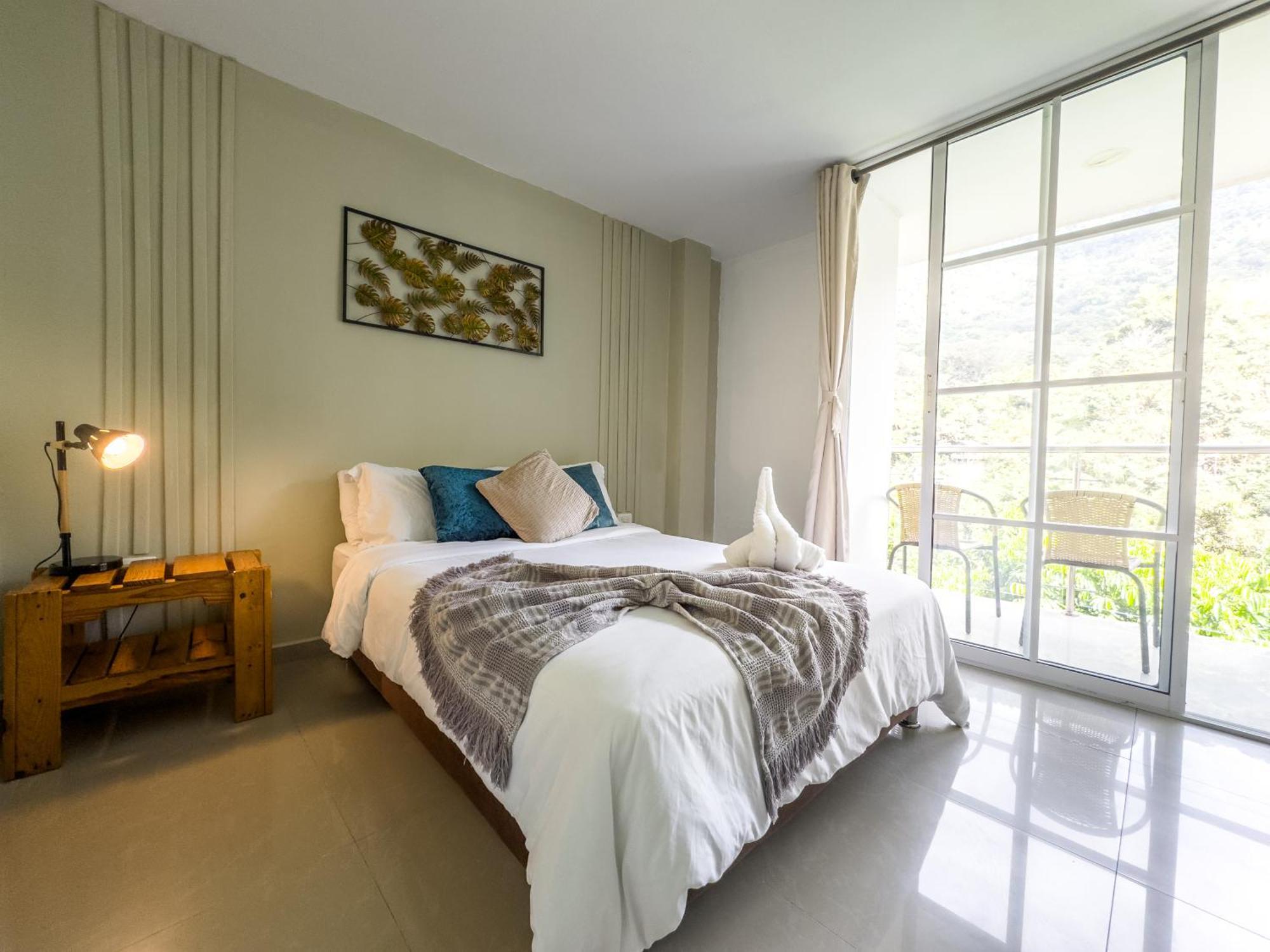Montes De Beraka (Adults Only) Hotel Минка Екстериор снимка