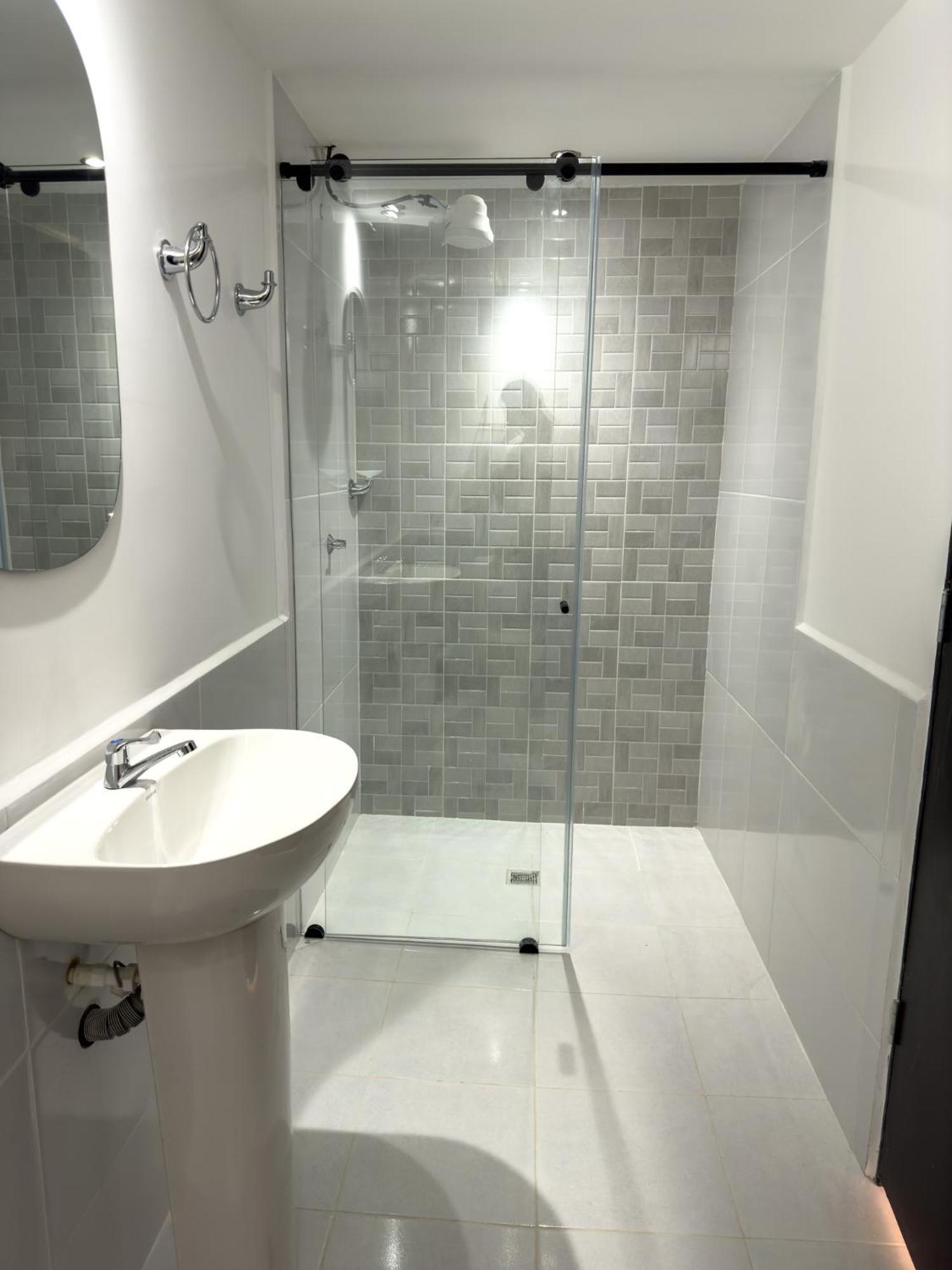 Montes De Beraka (Adults Only) Hotel Минка Екстериор снимка